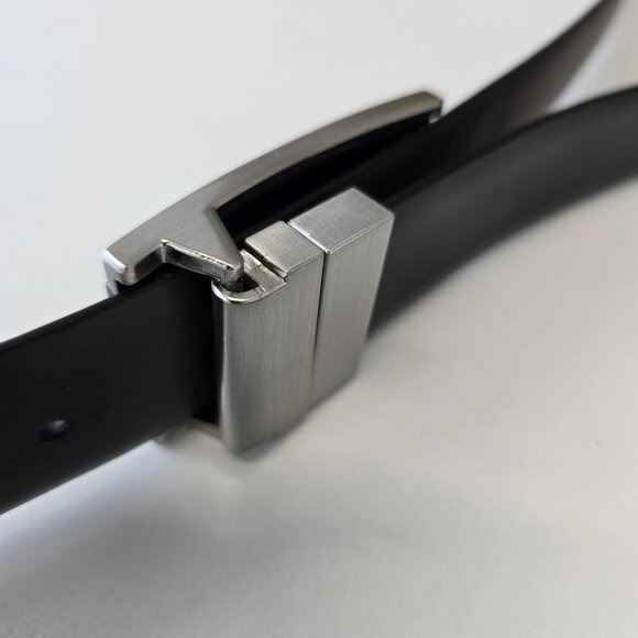 Calvin Klein leather belt - Picture 4 of 8